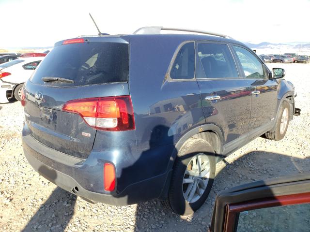 Photo 4 from auction – 2014 KIA SORENTO LX with VIN 5XYKTDA70EG548794