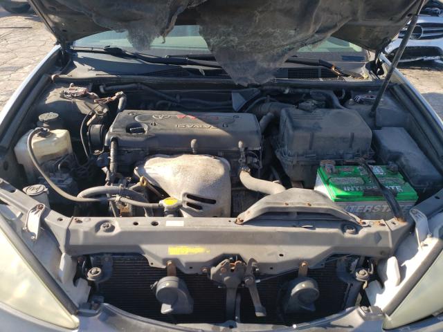Photo 7 from auction – 2004 TOYOTA CAMRY LE with VIN 4T1BE30K44U838412