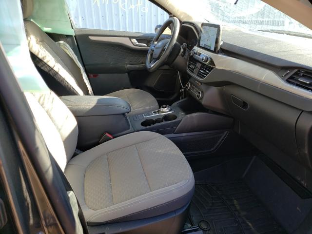 Photo 5 from auction – 2020 FORD ESCAPE SE with VIN 1FMCU9G62LUC70646