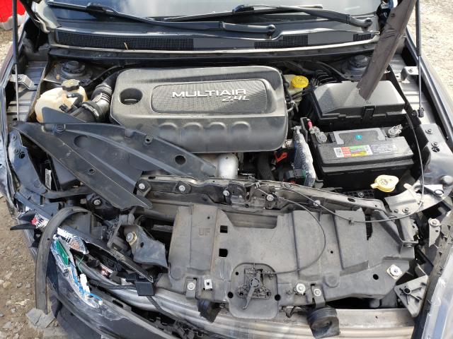 Photo 7 from auction – 2015 CHRYSLER 200 LIMITE with VIN 1C3CCCAB1FN628798