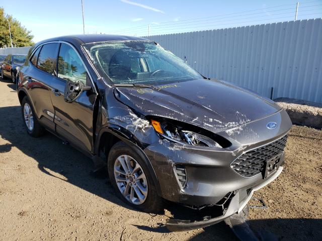 FORD ESCAPE SE 2020 with VIN 1FMCU9G62LUC70646 - Photo from auction