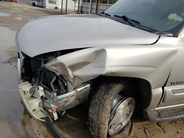 Photo 9 from auction – 2005 GMC YUKON with VIN 1GKEC13T35R105339