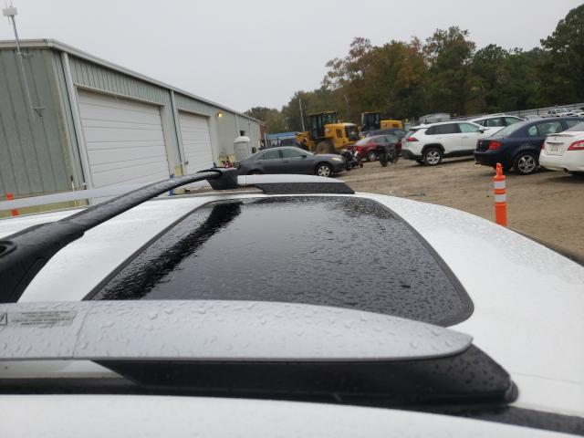 Photo 9 from auction – 2018 TOYOTA RAV4 ADVEN with VIN JTMRFREV4JJ746946