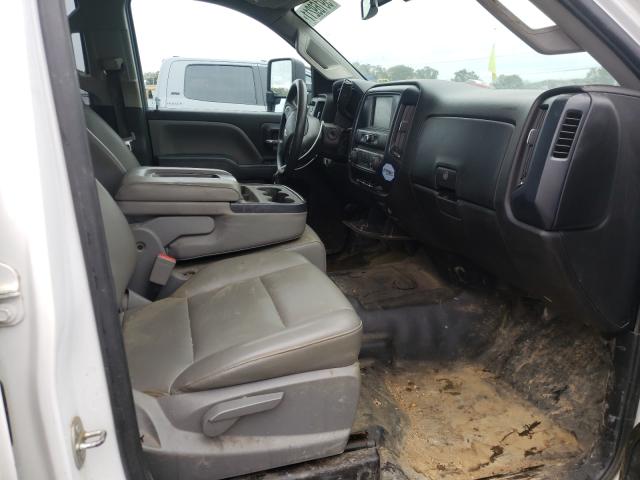 Photo 5 from auction – 2019 CHEVROLET SILVERADO with VIN 2GC2CREG8K1137219
