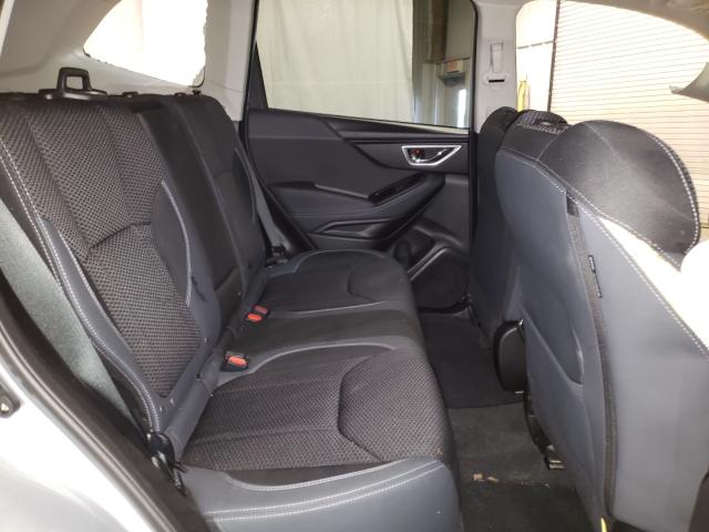 Photo 6 from auction – 2019 SUBARU FORESTER P with VIN JF2SKAEC8KH559393