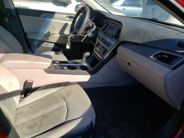 Photo 5 from auction – 2017 HYUNDAI SONATA SE with VIN 5NPE24AF9HH495257