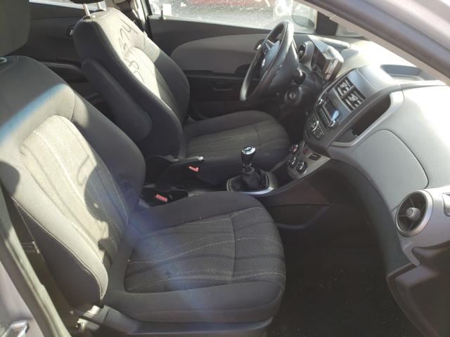 Photo 5 from auction – 2013 CHEVROLET SONIC LT with VIN 1G1JD5SGXD4123327