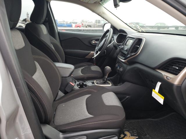 Photo 5 from auction – 2018 JEEP CHEROKEE L with VIN 1C4PJLCB0JD568477