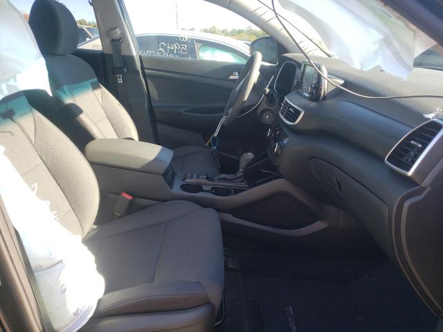 Photo 5 from auction – 2021 HYUNDAI TUCSON SE with VIN KM8J2CA41MU359336
