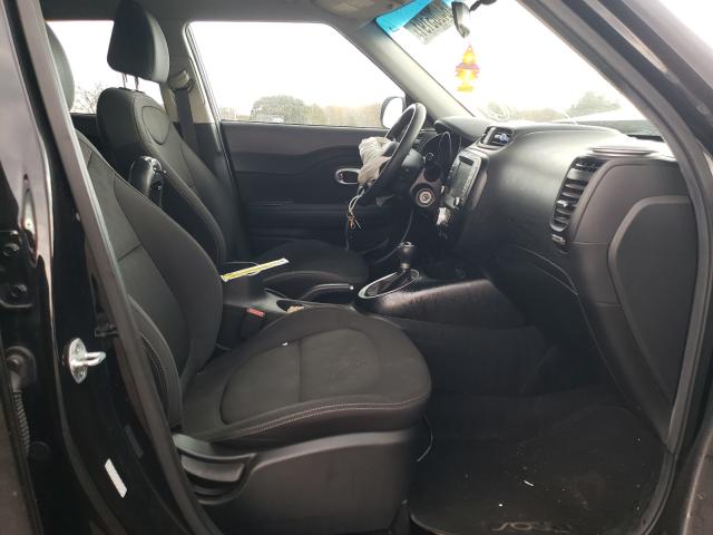 Photo 5 from auction – 2018 KIA SOUL with VIN KNDJN2A29J7590967
