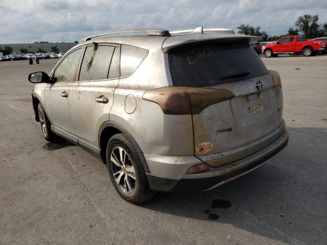 Photo 3 from auction – 2017 TOYOTA RAV4 XLE with VIN 2T3WFREV5HW348367