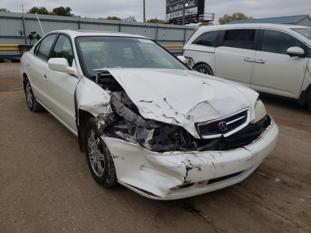 ACURA 3.2TL 2000 with VIN 19UUA5667YA064549 - Photo from auction