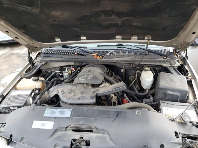 Photo 7 from auction – 2005 GMC YUKON with VIN 1GKEC13T35R105339