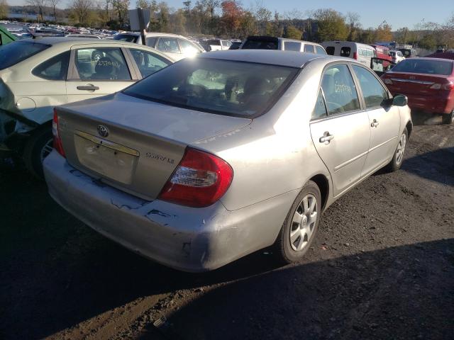 Photo 4 from auction – 2002 TOYOTA CAMRY with VIN 4T1BE32K02U112475