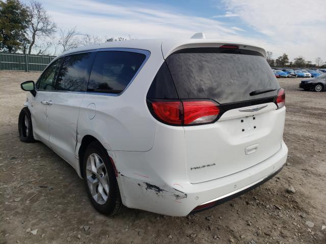 Photo 3 from auction – 2017 CHRYSLER PACIFICA T with VIN 2C4RC1BG2HR796086