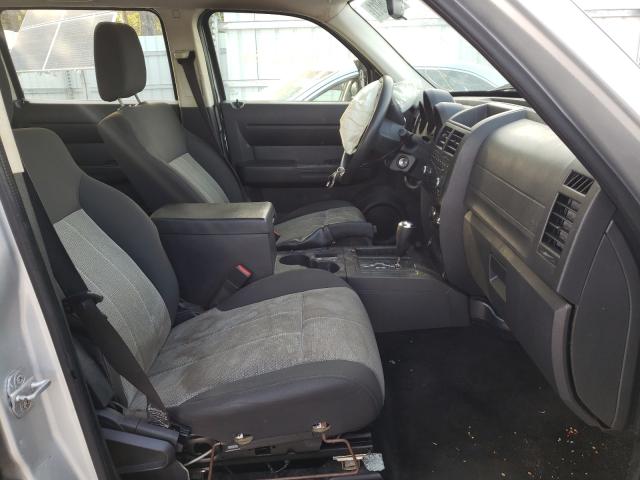 Photo 5 from auction – 2007 DODGE NITRO SXT with VIN 1D8GT28K17W732959