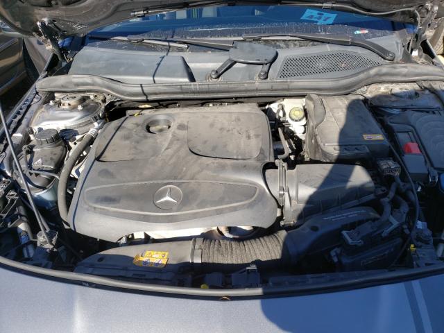 Photo 7 from auction – 2014 MERCEDES-BENZ C 250 with VIN WDDSJ4EB5EN029095
