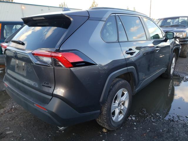Photo 4 from auction – 2021 TOYOTA RAV4 LE with VIN JTMM6RFVXMD507526
