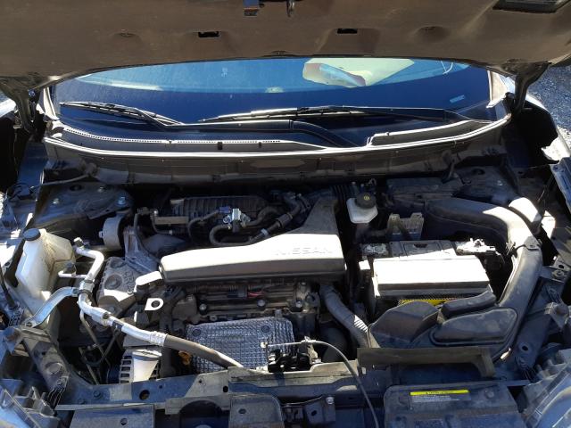 Photo 7 from auction – 2018 NISSAN ROGUE S with VIN 5N1AT2MT7JC724226
