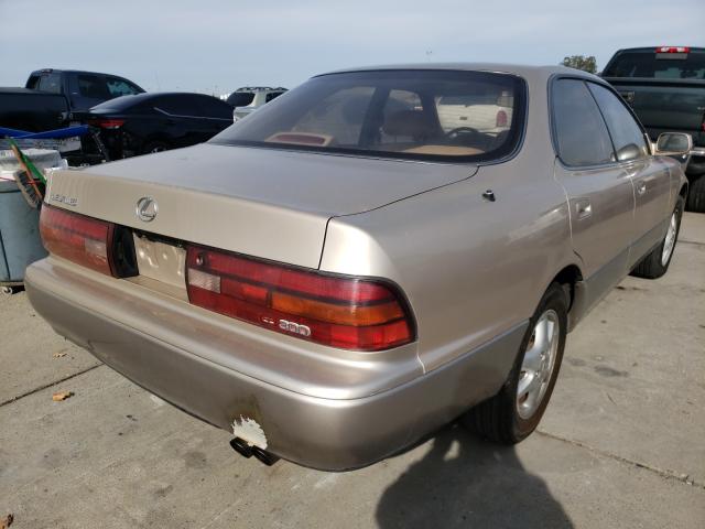Photo 4 from auction – 1992 LEXUS ES 300 with VIN JT8VK13T4N0032614