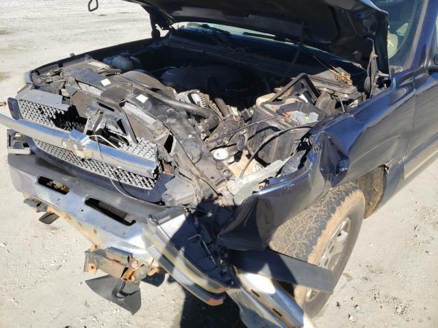 Photo 9 from auction – 2005 CHEVROLET SILVERADO with VIN 2GCEC13T451361106