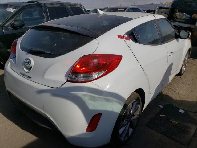 Photo 4 from auction – 2017 HYUNDAI VELOSTER with VIN KMHTC6AD6HU306225