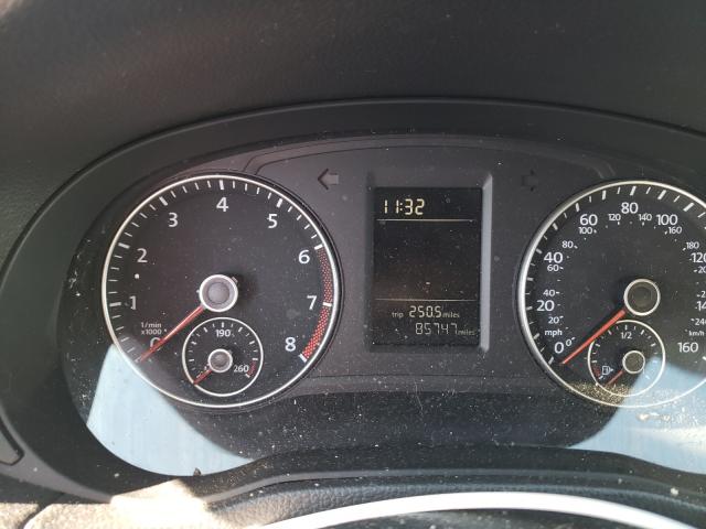 Photo 8 from auction – 2014 VOLKSWAGEN PASSAT S with VIN 1VWAS7A31EC039019