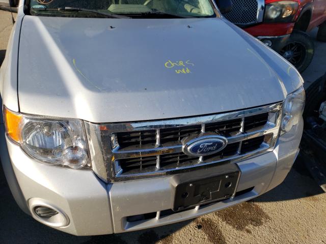 Zdjęcie 7 z aukcji – 2011 FORD ESCAPE XLS z VIN 1FMCU0C75BKB75521
