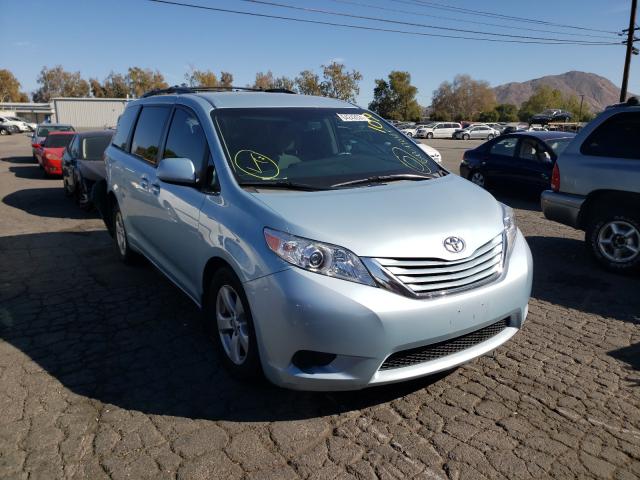 Photo 1 from auction – 2017 TOYOTA SIENNA LE with VIN 5TDKZ3DC7HS874665