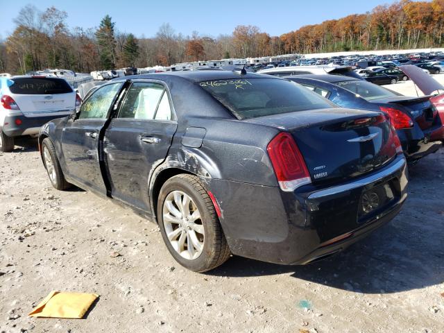 Photo 3 from auction – 2017 CHRYSLER 300C with VIN 2C3CCAKG5HH565540