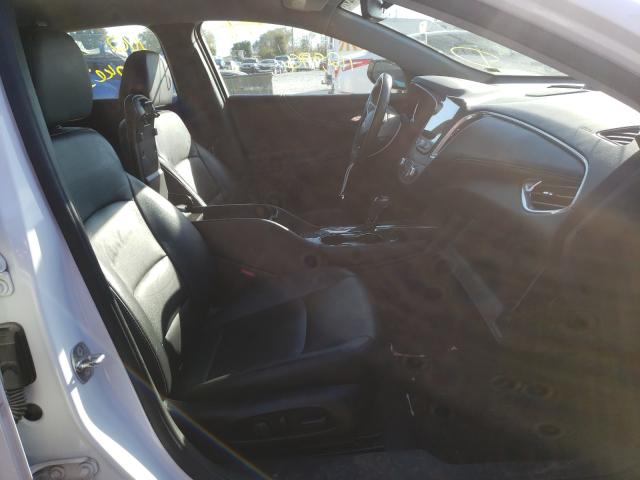 Photo 5 from auction – 2017 CHEVROLET MALIBU LT with VIN 1G1ZE5ST4HF208817