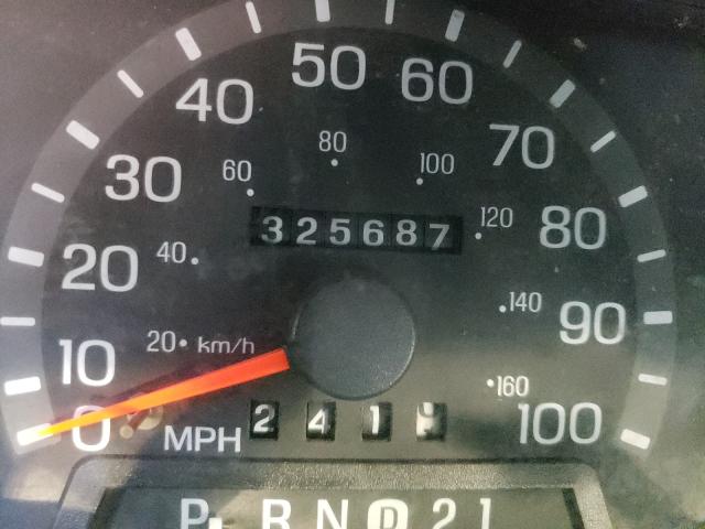 Photo 8 from auction – 2000 FORD ECONOLINE with VIN 1FTRE1421YHB33843