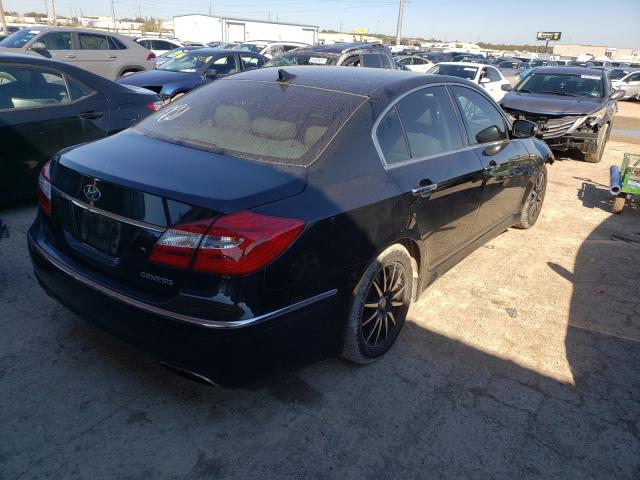 Photo 4 from auction – 2013 HYUNDAI GENESIS 3. with VIN KMHGC4DD5DU208816