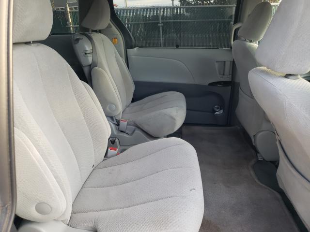 Photo 6 from auction – 2011 TOYOTA SIENNA LE with VIN 5TDKK3DC3BS055180