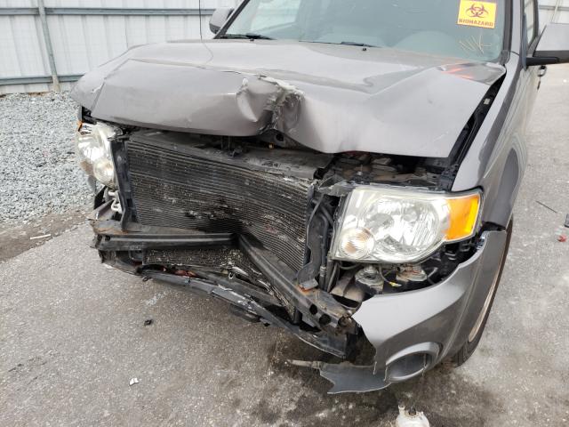 Photo 9 from auction – 2009 FORD ESCAPE LIM with VIN 1FMCU04G59KC31031