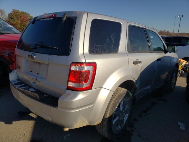 Photo 4 from auction – 2011 FORD ESCAPE XLS with VIN 1FMCU0C75BKB75521