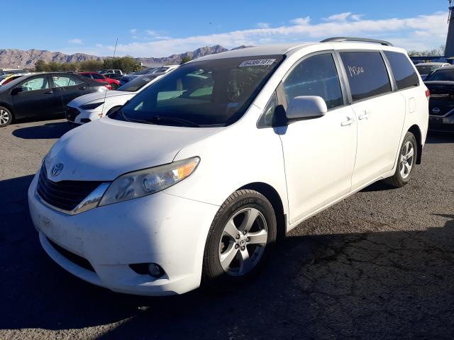 Photo 2 from auction – 2012 TOYOTA SIENNA LE with VIN 5TDKK3DC2CS205314