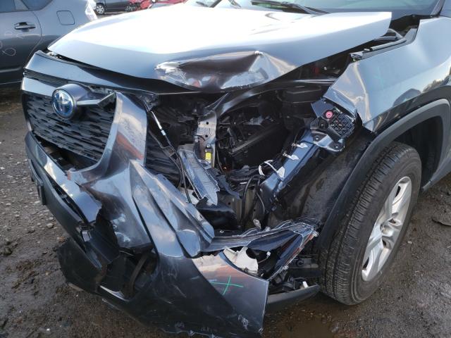 Photo 9 from auction – 2021 TOYOTA RAV4 LE with VIN JTMM6RFVXMD507526