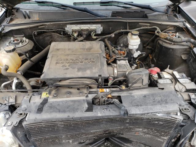 Photo 7 from auction – 2009 FORD ESCAPE LIM with VIN 1FMCU04G59KC31031