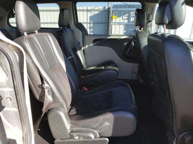 Photo 6 from auction – 2017 DODGE GRAND CARA with VIN 2C4RDGCG6HR861133