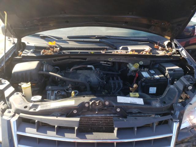 Photo 7 from auction – 2008 CHRYSLER TOWN & COU with VIN 2A8HR54P08R801454