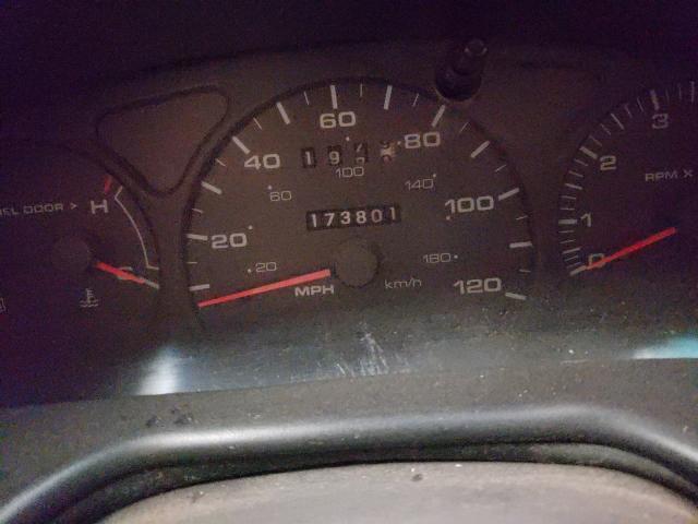 Photo 8 from auction – 2001 FORD TAURUS SES with VIN 1FAHP55U91A267663