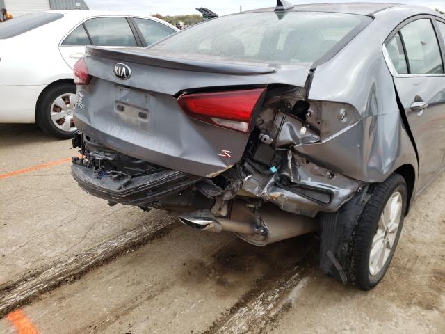 Photo 9 from auction – 2017 KIA FORTE LX with VIN 3KPFL4A73HE129454