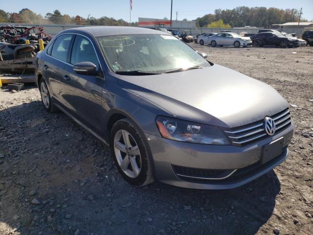 VOLKSWAGEN PASSAT S 2014 with VIN 1VWAS7A31EC039019 - Photo from auction