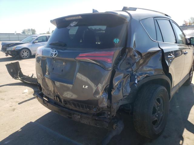 Photo 9 from auction – 2018 TOYOTA RAV4 LE with VIN 2T3ZFREV1JW461512
