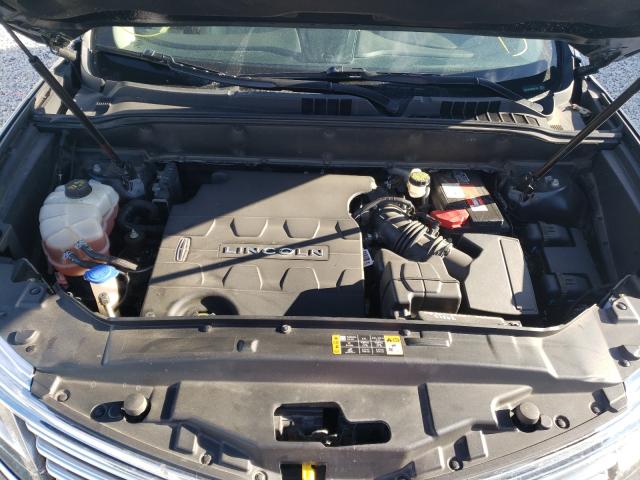 Photo 7 from auction – 2016 LINCOLN MKX RESERV with VIN 2LMTJ8LR0GBL27932