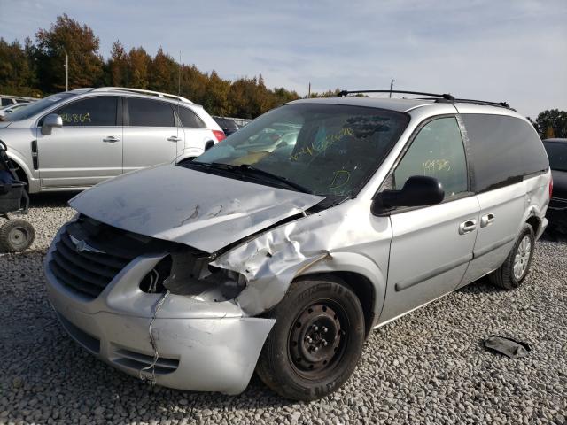 Photo 2 from auction – 2006 CHRYSLER TOWN & COU with VIN 1A4GP45R56B537155