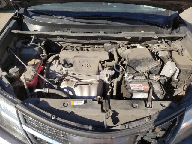 Photo 7 from auction – 2015 TOYOTA RAV4 XLE with VIN 2T3WFREV2FW231861
