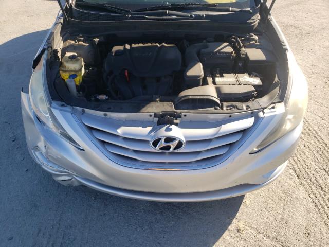 Photo 7 from auction – 2011 HYUNDAI SONATA GLS with VIN 5NPEB4AC4BH007393