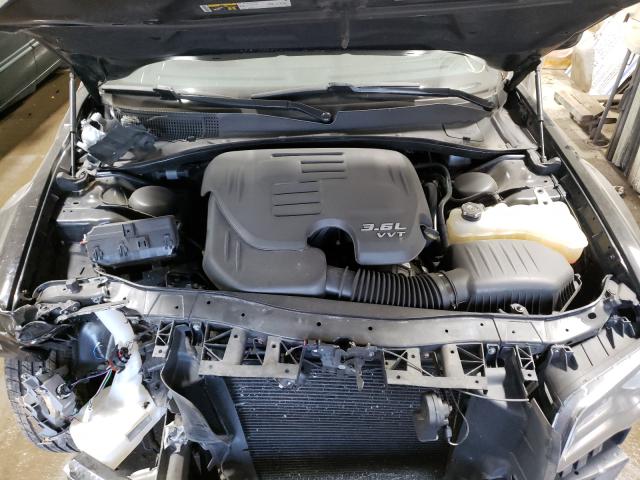 Photo 7 from auction – 2017 CHRYSLER 300 S with VIN 2C3CCAGG1HH558092